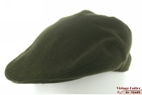 Platte pet groen wolmix 59 [als nieuw]