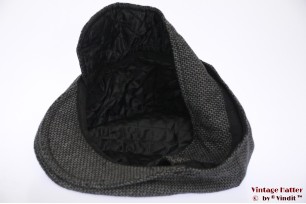 Platte pet TCM grijs met oorwarmer 59,5 (L)