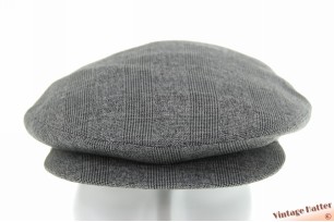 Platte pet Valerius Hansson grijs met drukknoop 59