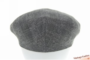 Platte pet Valerius Hansson grijs met drukknoop 59