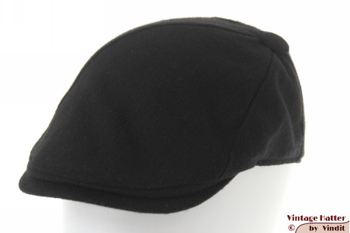 © VintageHatter.com | f-9017-56-5 Flat panelcap black herringbone with side-crown 56,5 Flat panelcap black herringbone with side-crown 56,5