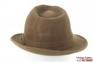 © VintageHatter.com | h-1011-56-6 Gleufhoed Barbisio beige bruin vilt 56 Gleufhoed Barbisio beige bruin vilt 56