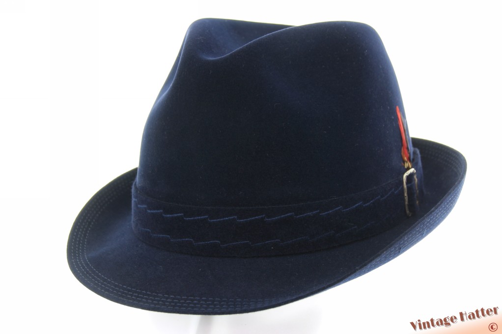 Gleufhoed Mayser Superbe donker blauw geborsteld vilt 57,5