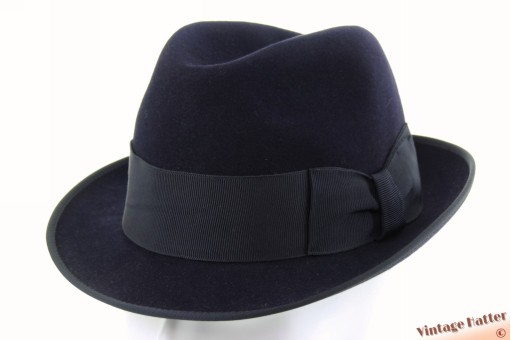 Gleufhoed Wegener donker blauw vilt 57,5