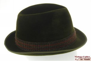 © VintageHatter.com | h-6008-57-2 Hunting fedora Meisterklasse green velour 57,5 Hunting fedora Meisterklasse green velour 57,5