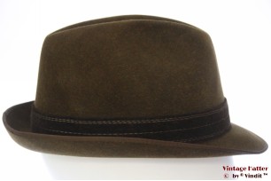 © VintageHatter.com | h-6014-57-10 Fedora Hückel brownish green fur felt 57 Fedora Hückel brownish green fur felt 57
