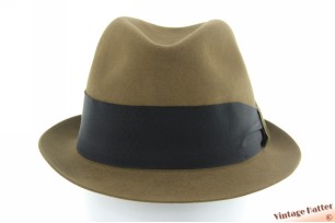 © VintageHatter.com | h-7008-55-1 Klassieke trilby hoed Parker groenbruin 55 (S) Klassieke trilby hoed Parker groenbruin 55 (S)