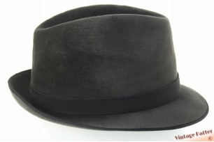 © VintageHatter.com | h-7010-56-5 Gleufhoed Schneider Taunus grijs fluweel 56,5 Gleufhoed Schneider Taunus grijs fluweel 56,5