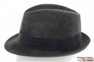 © VintageHatter.com | h-7016-56-12 Gleufhoed York donker grijs haarvilt 56,5 Gleufhoed York donker grijs haarvilt 56,5