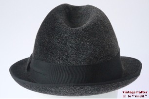 © VintageHatter.com | h-7021-57-21 Fedora Kristall dark grey fur felt 57 Fedora Kristall dark grey fur felt 57