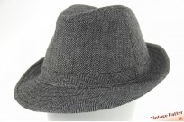 Trilby hoed recent model grijs visgraat motief 59-60