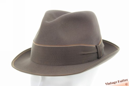 Fedora Mayser grey soft quality felt 57