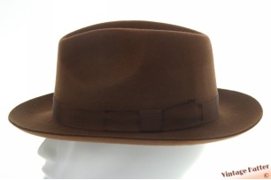 Gleufhoed Christys' Chepstow bruin wolvilt 59 [nieuw]