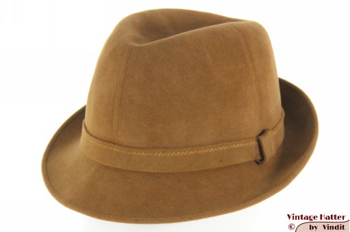 © VintageHatter.com | h-8008-56-7 Gleufhoed Tonak Gazela beige bruin zacht vilt 56 Gleufhoed Tonak Gazela beige bruin zacht vilt 56