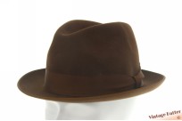 Gleufhoed Astra bruin vilt 58