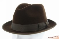 Gleufhoed Ambassador donker bruin geborsteld vilt 58