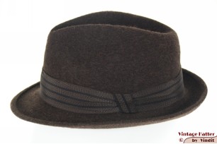 © VintageHatter.com | h-8019-55-6 Gleufhoed donker bruin haarvilt 55 (S) Gleufhoed donker bruin haarvilt 55 (S)