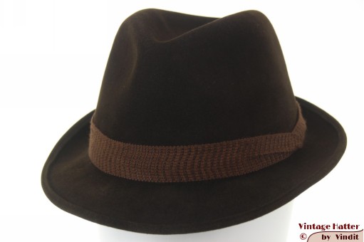 Gleufhoed Sämisch donker bruin velour 56 Gleufhoed Sämisch donker bruin velour 56