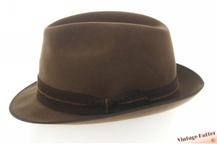 © VintageHatter.com | h-8025-55-4 Gleufhoed Suppless bruin vilt 55 (S) Gleufhoed Suppless bruin vilt 55 (S)