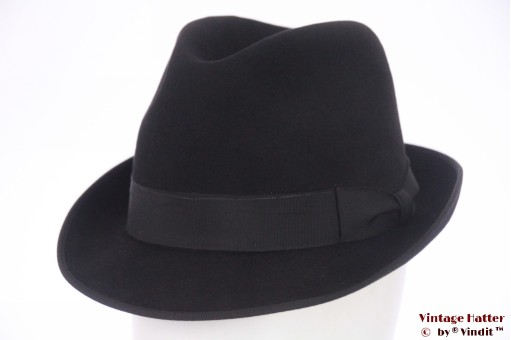 © VintageHatter.com | h-9017-56-59 Gleufhoed Stanton zwart vilt 56 Gleufhoed Stanton zwart vilt 56