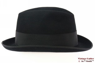 © VintageHatter.com | h-9017-56-65 Gleufhoed Meister Filz zwart vilt 56 Gleufhoed Meister Filz zwart vilt 56