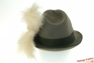 Hunting fedor Luxor greenish grey felt with white feathers 56