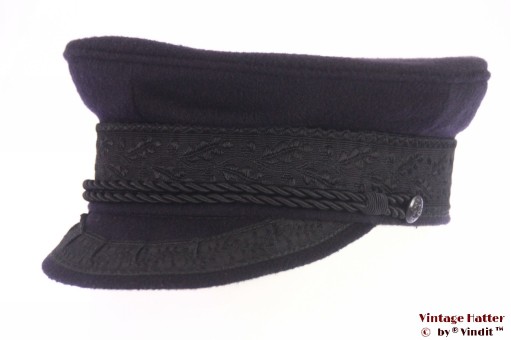 © VintageHatter.com | k-5004-55-3 Kapiteinspet Prinz Heinrich zeer donker blauw 55 (S) Kapiteinspet Prinz Heinrich zeer donker blauw 55 (S)