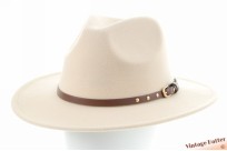 Outdoor western hoed crème 57-58 [nieuw]