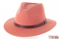 Outdoor gleufhoed Brixton Messer donker zachtroze 58-60 (L) [Nieuw]