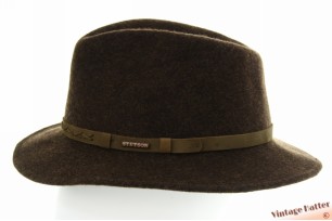 © VintageHatter.com | o-8019-57-1 Outdoor gleufhoed Stetson Exeter bruin gemengd wolvilt 57 Outdoor gleufhoed Stetson Exeter bruin gemengd wolvilt 57
