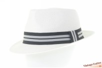 Zomer trilby hoed wit gecoat papier met zwart en grijs gestreepte band 58 [nieuw]