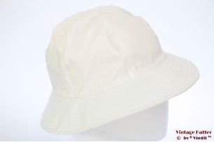 Regenhoed wit 56 [nieuw]