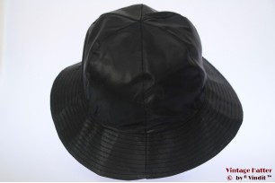 Regenhoed zwart 58 [nieuw]