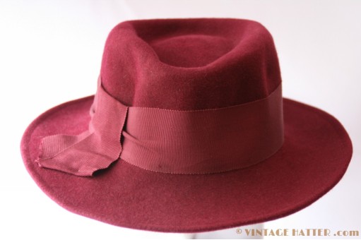 Dameshoed Tonak paars 56 Dameshoed Tonak paars 56