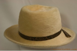 Dameshoed Mayser crème 56