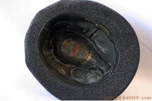 © VintageHatter.com | h-7016-55-2 Gleufhoed Ottmar Reich grijs haarvilt 55 Gleufhoed Ottmar Reich grijs haarvilt 55