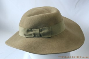 Dameshoed kakigroen 55