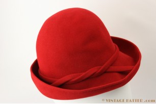 Dameshoed Mayser rood 55
