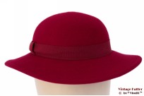 Dameshoed donker rood 56