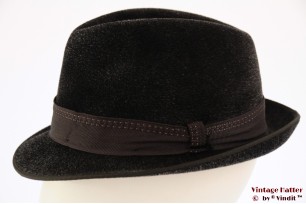 © VintageHatter.com | h-7021-56-11 Gleufhoed Kashmir donker grijs haarvilt 56 Gleufhoed Kashmir donker grijs haarvilt 56