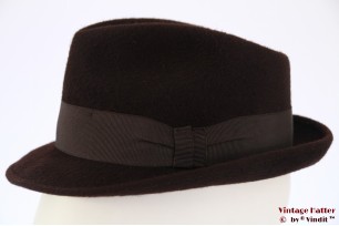 © VintageHatter.com | h-8019-54-2 Fedora Astor (Gran Lusso) dark brown fur felt 54 Fedora Astor (Gran Lusso) dark brown fur felt 54