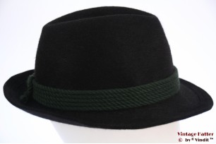 © VintageHatter.com | j-9004-57-2 Hunting hat Zapf - Breiter black fur felt 57 Hunting hat Zapf - Breiter black fur felt 57
