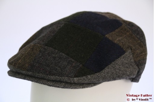 Platte pet Hawkins blauw grijs groen patchwork 58 [nieuw]