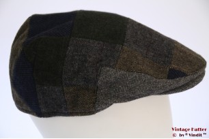 Platte pet Hawkins blauw grijs groen patchwork 58 [nieuw]