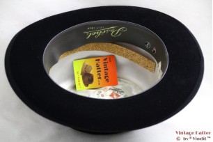 © VintageHatter.com | corkstrips Kurkrandjes (2 stuks) Kurkrandjes (2 stuks)