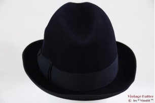 © VintageHatter.com | h-5004-56-11 Gleufhoed Mayser Strato zwartblauw 56 Gleufhoed Mayser Strato zwartblauw 56