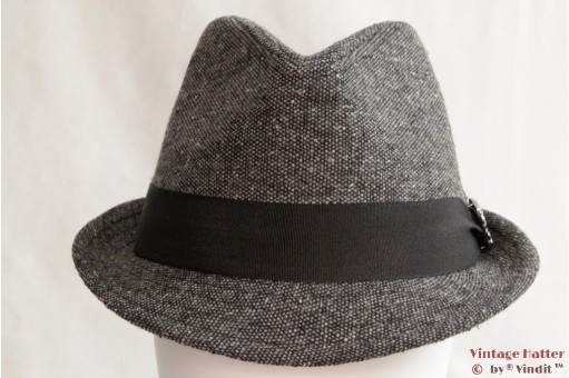 Trilby grijs met skull 57 [nieuw]