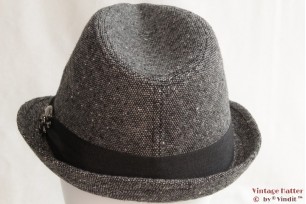 Trilby grijs met skull 57 [nieuw]