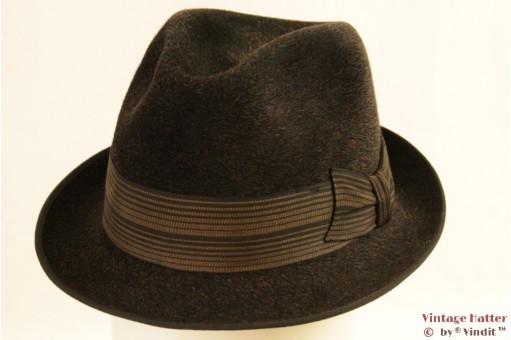 Gleufhoed Rockel roodbruin haarvilt 57 Gleufhoed Rockel roodbruin haarvilt 57