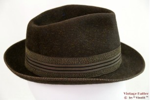 © VintageHatter.com | h-8014-55-3 Gleufhoed Eiger bruin haarvilt 55 Gleufhoed Eiger bruin haarvilt 55